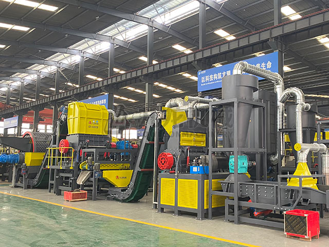 废旧轮胎回收生产线对这些废旧轮胎进行了妥善处理